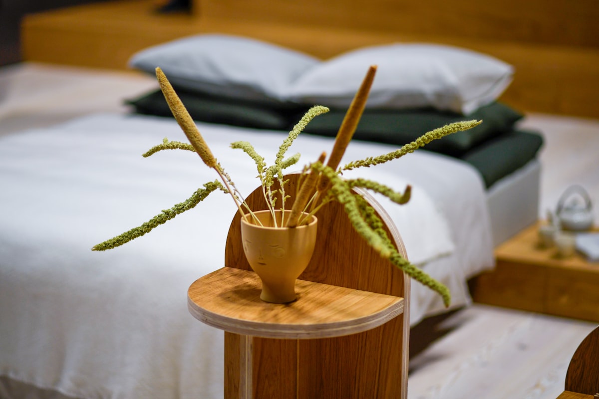 Je slaapkamer wil af van wit, en dat is een goed idee
